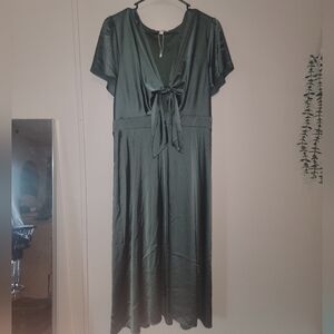NEVER WORN olive green baltic born tie front midi dress